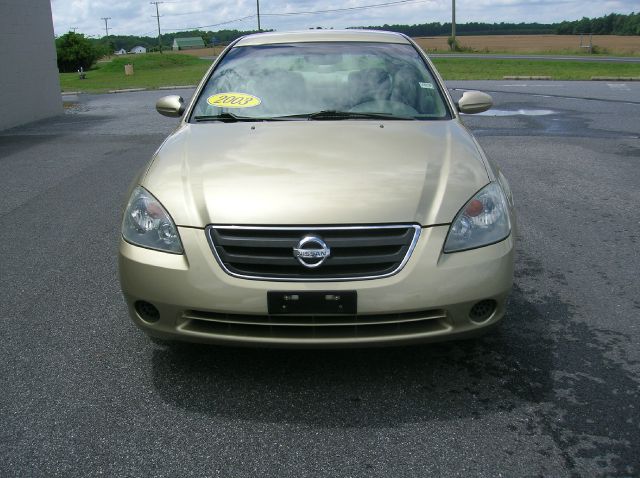 Nissan Altima 2003 photo 3