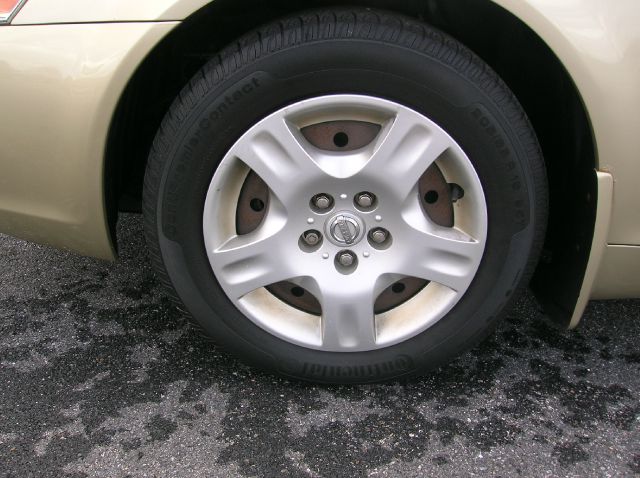 Nissan Altima 2003 photo 4