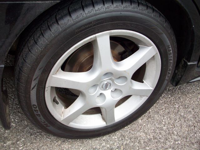 Nissan Altima 2003 photo 2