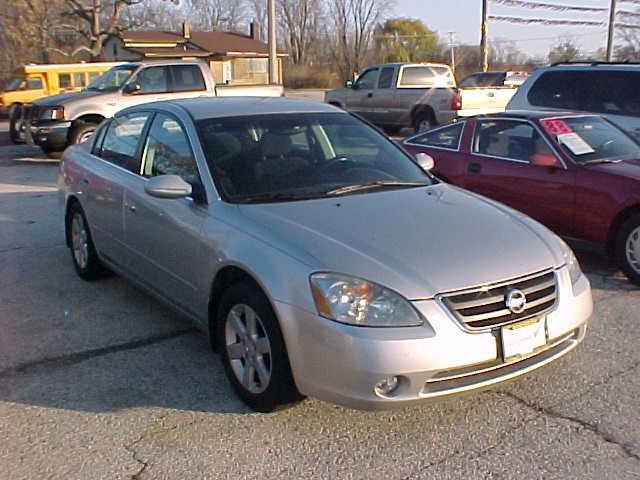 Nissan Altima 2003 photo 1