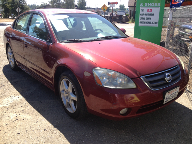Nissan Altima 2003 photo 1