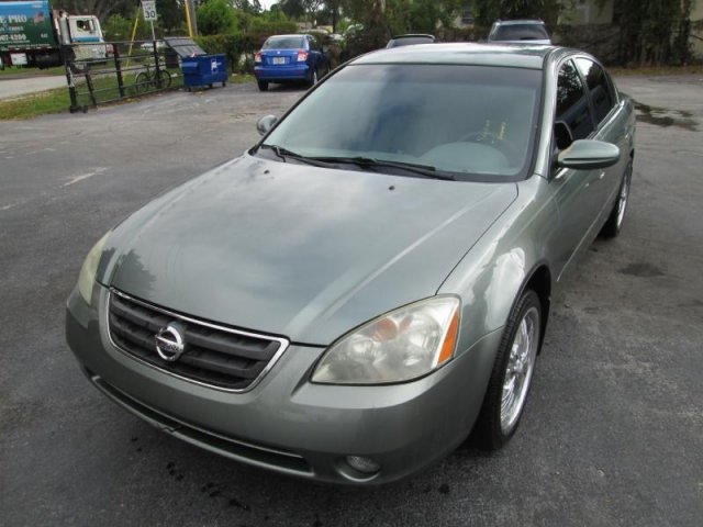Nissan Altima 2003 photo 1