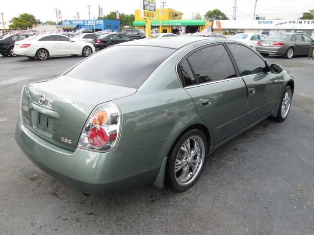Nissan Altima 2003 photo 3