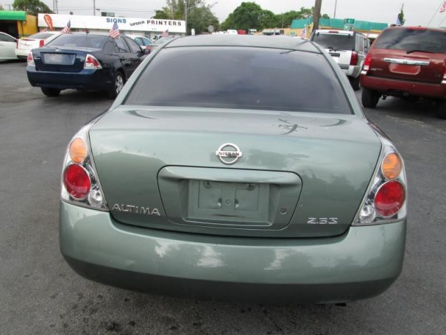 Nissan Altima 2003 photo 4