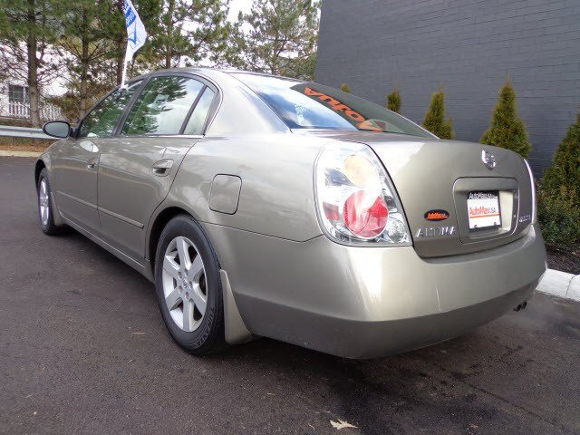 Nissan Altima 2003 photo 2