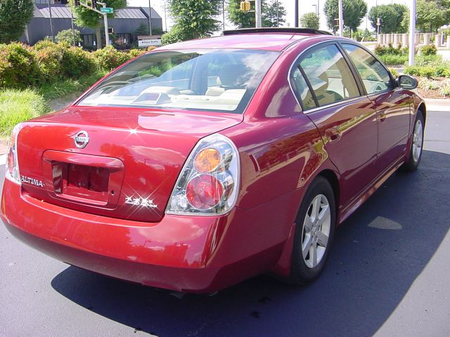Nissan Altima 2003 photo 1