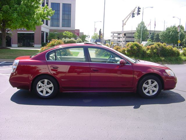 Nissan Altima 2003 photo 4