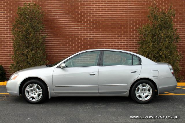 Nissan Altima 2003 photo 3