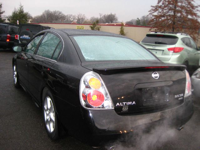 Nissan Altima 2003 photo 3