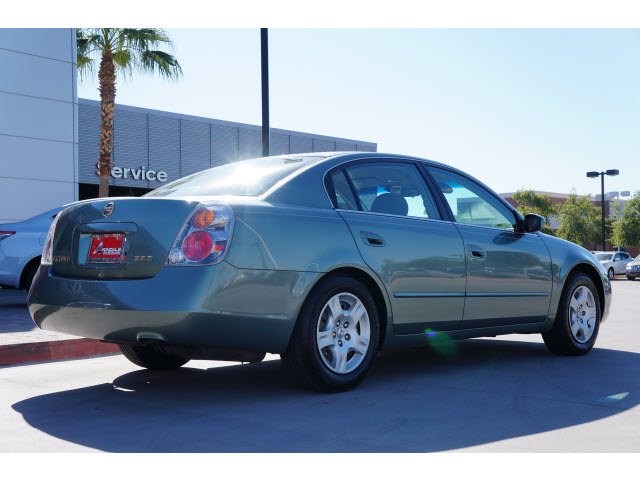Nissan Altima 2003 photo 3