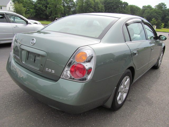 Nissan Altima 2003 photo 3