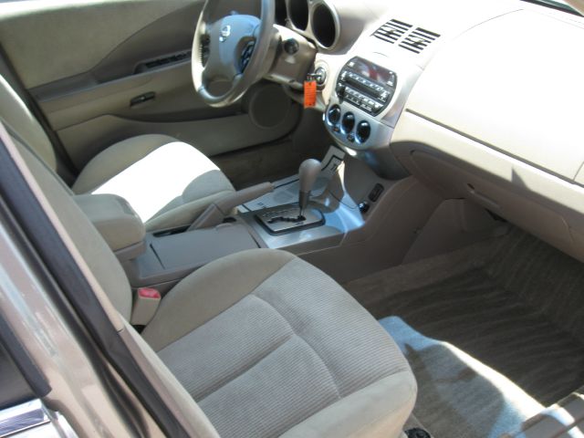Nissan Altima 2003 photo 3