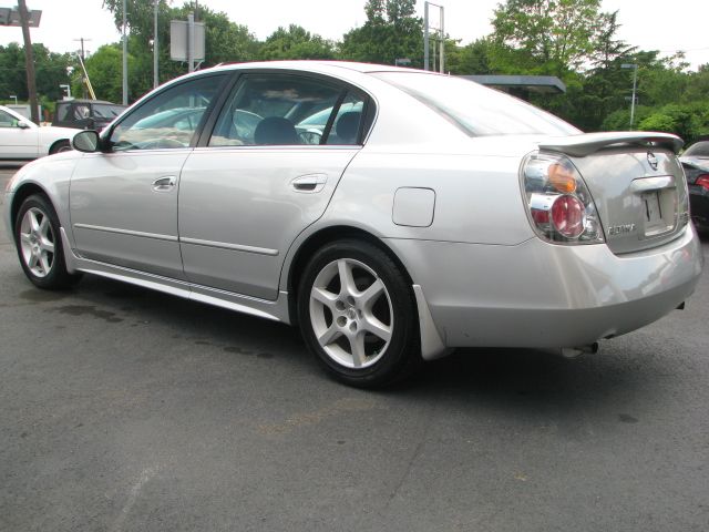 Nissan Altima LE Sedan