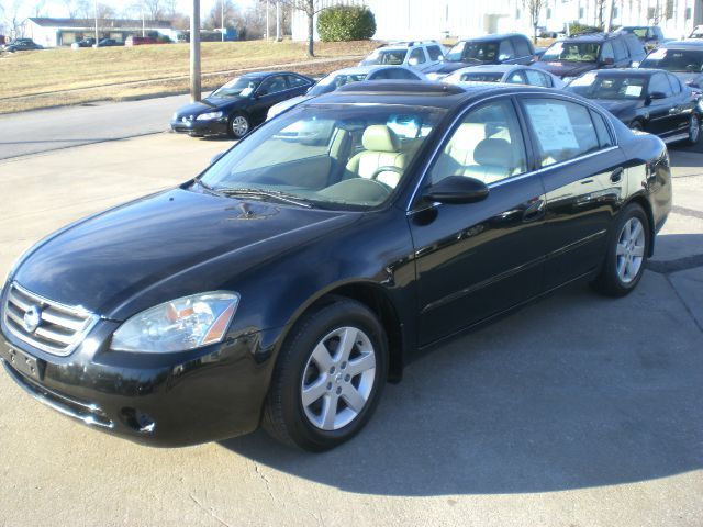 Nissan Altima 2003 photo 3