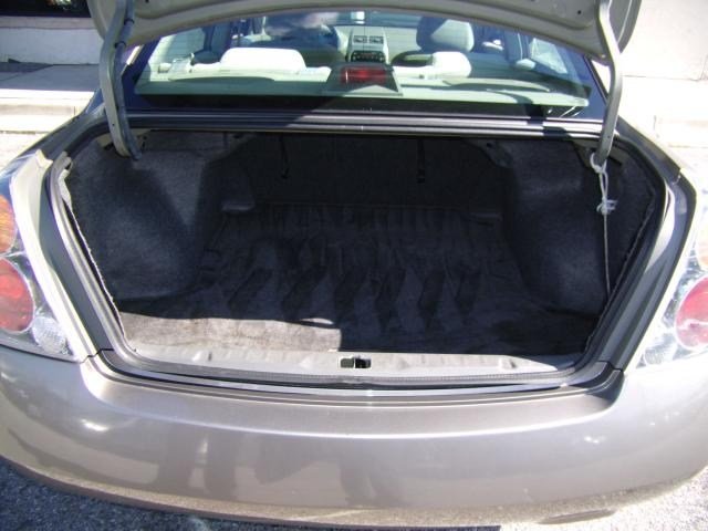 Nissan Altima 2003 photo 5
