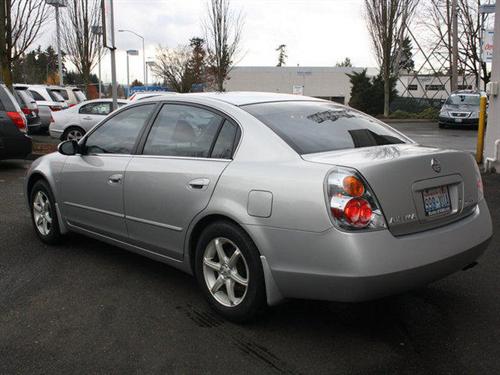 Nissan Altima 2003 photo 1