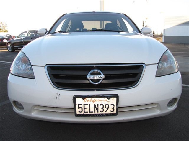 Nissan Altima 2003 photo 1