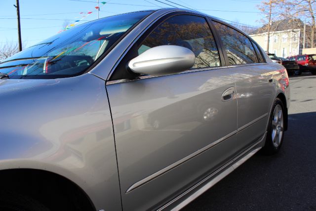 Nissan Altima 2003 photo 3