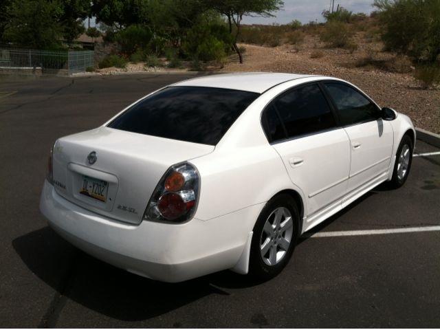 Nissan Altima 2003 photo 3