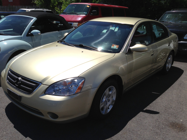 Nissan Altima 2003 photo 1