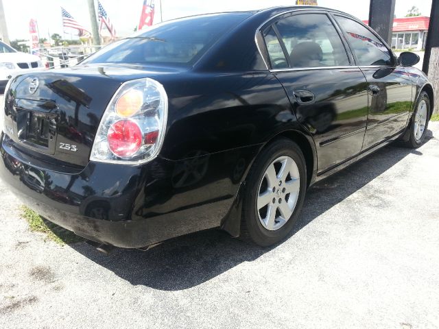 Nissan Altima 2003 photo 1