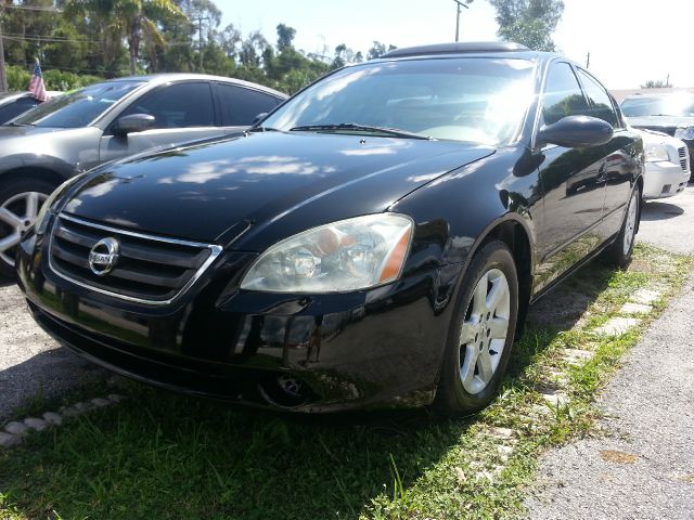 Nissan Altima 2003 photo 4
