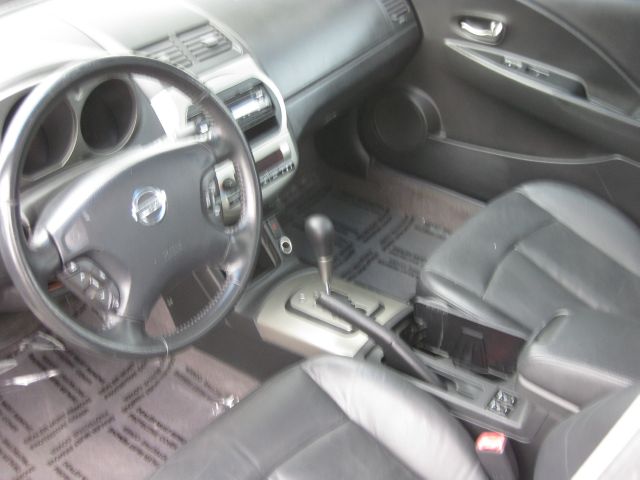 Nissan Altima 2003 photo 1
