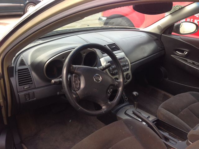 Nissan Altima 2003 photo 1
