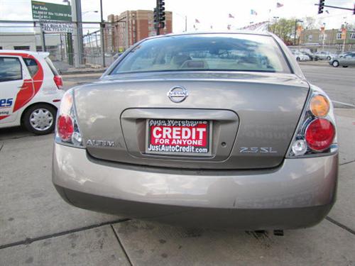 Nissan Altima 2003 photo 3
