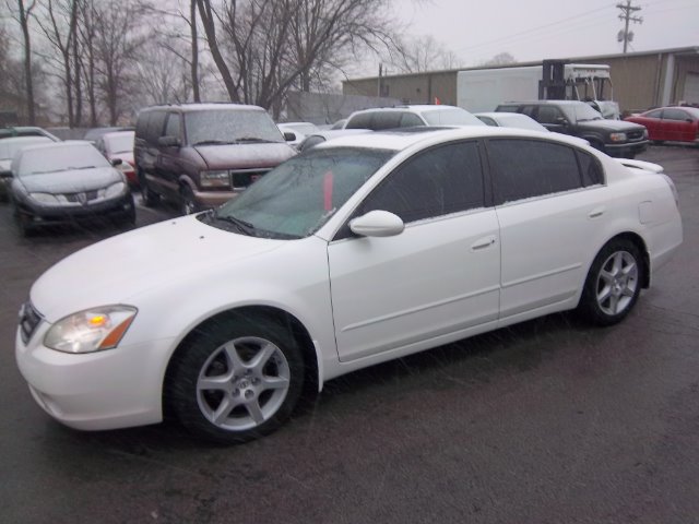 Nissan Altima 2003 photo 3