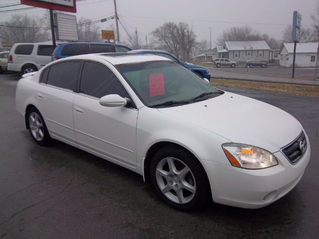 Nissan Altima 2003 photo 4
