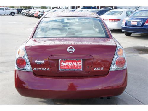 Nissan Altima 2003 photo 3