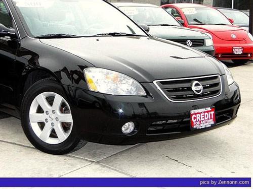 Nissan Altima 2003 photo 2