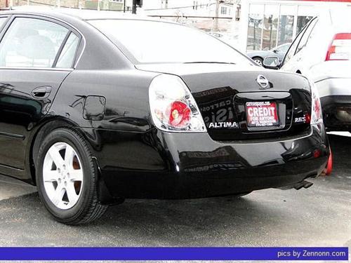 Nissan Altima 2003 photo 5
