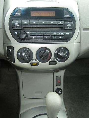 Nissan Altima 2003 photo 13