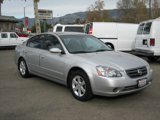 Nissan Altima 2003 photo 1