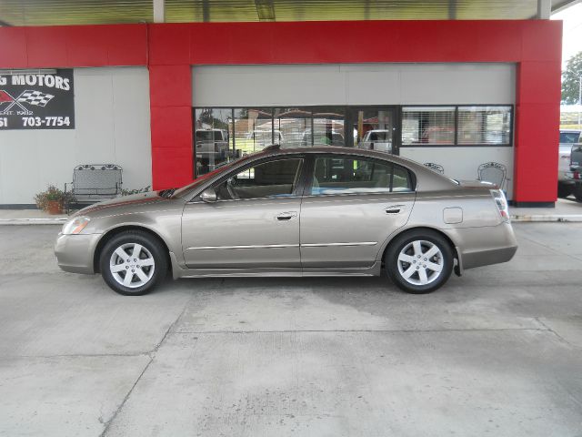 Nissan Altima 2003 photo 2