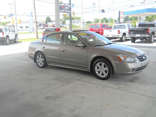 Nissan Altima 2003 photo 4