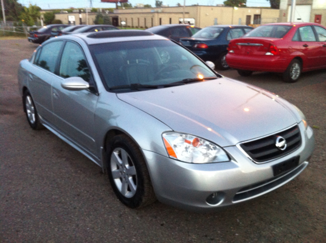 Nissan Altima 2003 photo 4