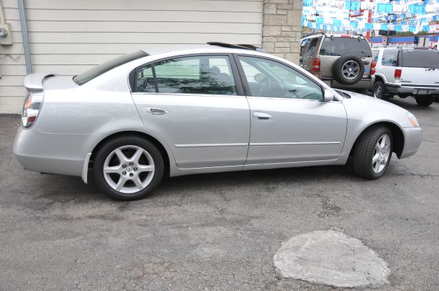 Nissan Altima 2003 photo 13