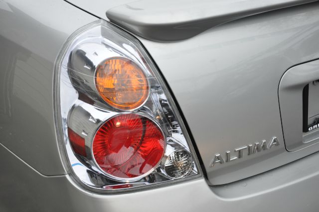 Nissan Altima 2003 photo 3