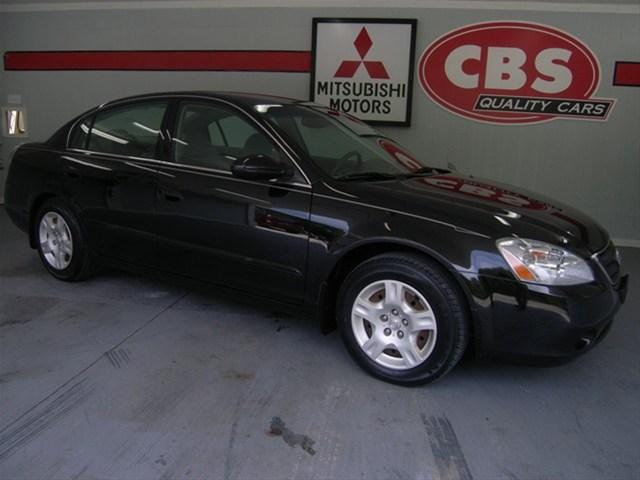 Nissan Altima Pickupslt Quad Cab SWB 4WD 4x4 Truck Sedan
