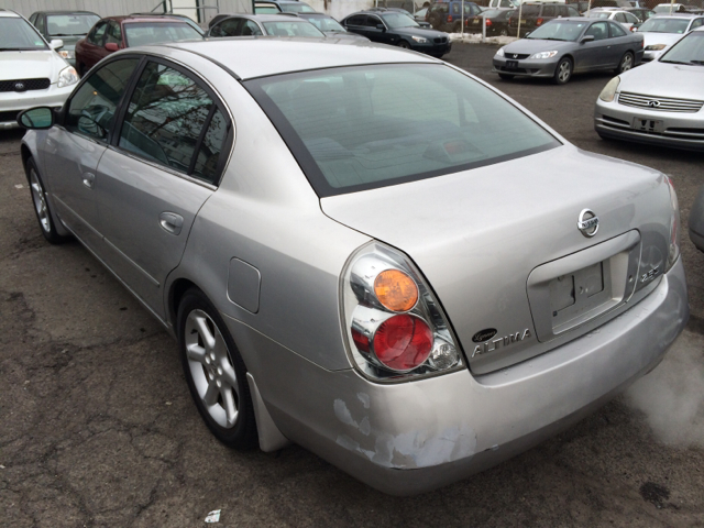 Nissan Altima 2003 photo 1