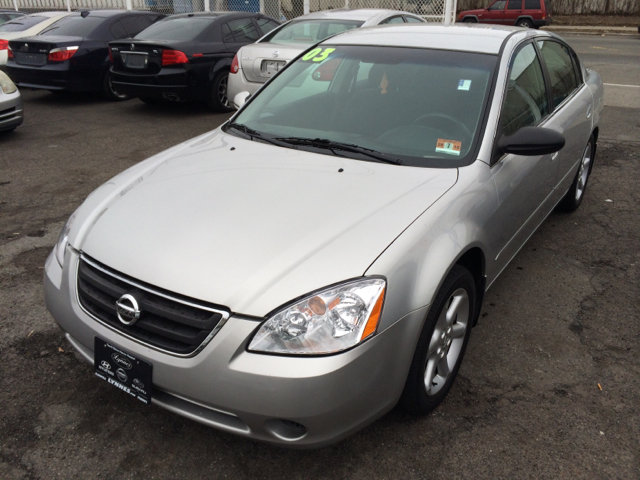 Nissan Altima 2003 photo 4