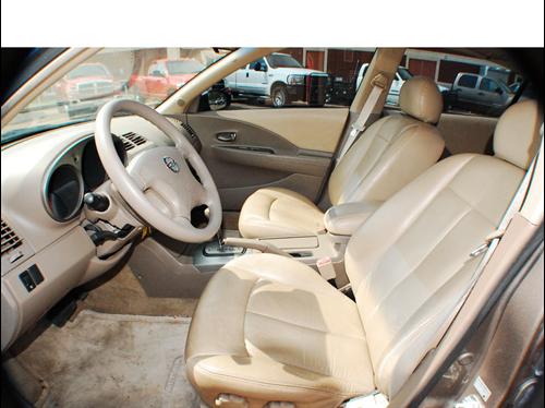 Nissan Altima 2003 photo 4
