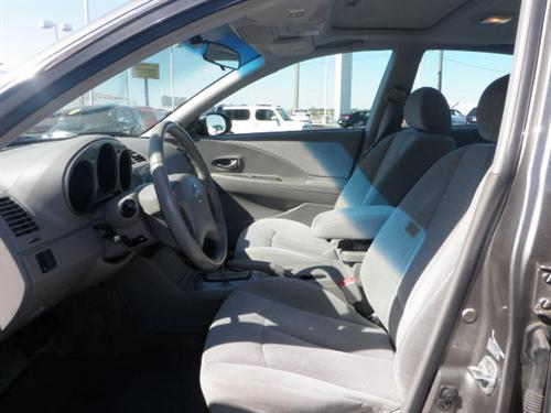 Nissan Altima 2003 photo 2