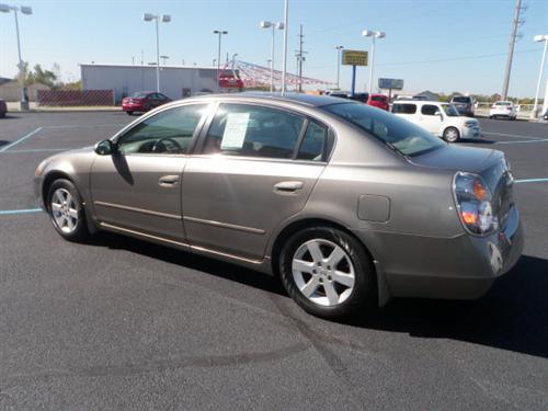 Nissan Altima 2003 photo 5