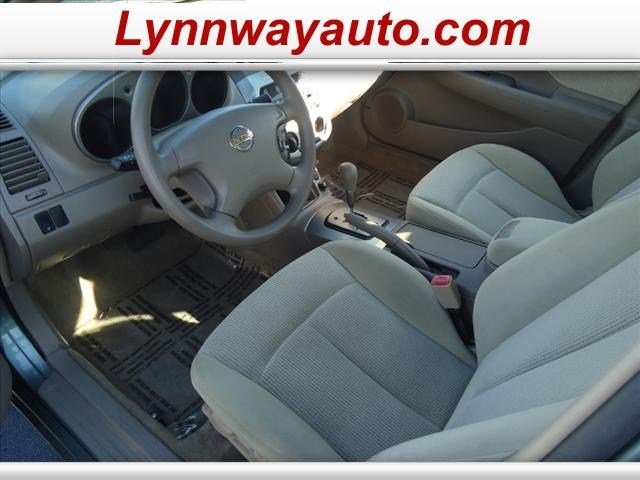 Nissan Altima 2004 photo 1