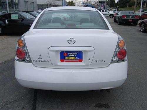 Nissan Altima 2004 photo 3