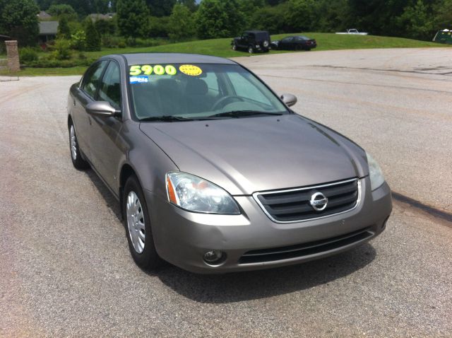 Nissan Altima 2004 photo 1